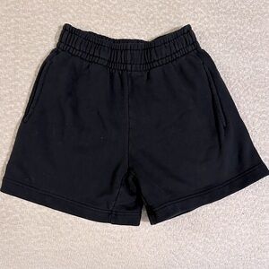 Aritzia Wilfred Free Lounge Short in black, size 2XS